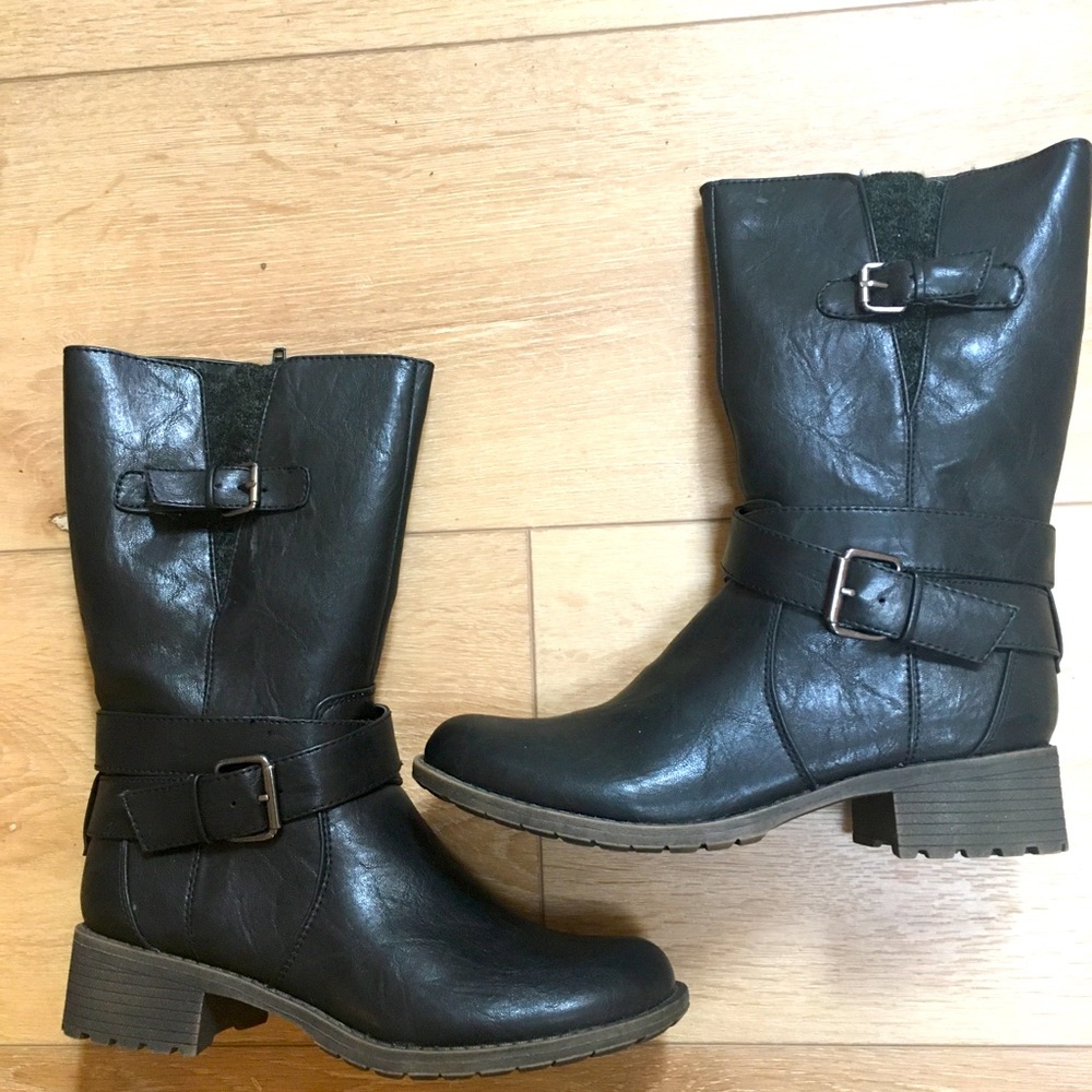 Naturalizer mid-calf boots